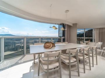 Apartamento · 237m² · 4 Quartos · 4 Vagas · Apartamento no Ibiza Towers Balneário Camboriú Frente Mar
