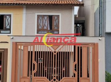 Casa · 118m² · 3 Quartos · Sobrado em Guarulhos! Com 3 dormitórios, incluindo uma suíte espaçosa