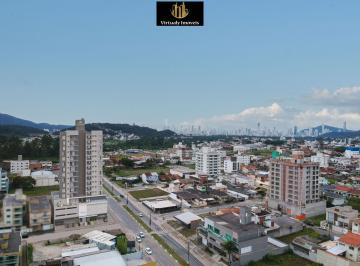 Apartamento · 70m² · 2 Quartos · 1 Vaga · Apartamento no Edifício Saint Pierre em Camboriú