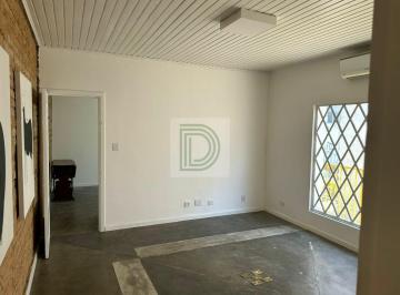 Comercial · 190m² · 2 Quartos · 2 Vagas · Casa Perfeita para Studio, com salas acústicas profissionais