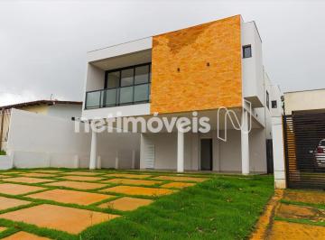 0a2e24b7-e5e7-4e02-86a0-19ca9dbe3bea.webp · 3 Suítes | 5 Quartos | 2 Vagas | Varanda | 5 Banheiros | Espaçosa