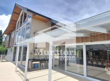 Casa · 330m² · 4 Quartos · Casa nova Alto do Capivari