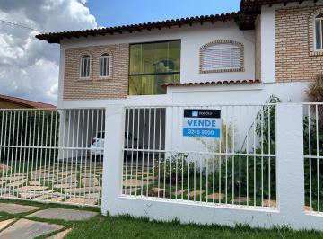 Casa · 510m² · 5 Quartos · 4 Vagas · SHIS QI 28 Viva em uma das Quadras mais tranquilas do Lago Sul: Casa Original 5 Quartos 2 Suítes com