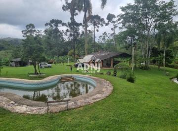 Foto 01 · Sítio em São Lourenço da Serra com excelente localização, área de 61 hectares (25 alqueires).