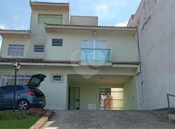 Casa de 3 quartos, Curitiba · Casa 3 quartos Bairro alto 3 vagas quintal churrasqueira ensolarado sacada