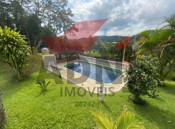 Foto 01 · Excelente chácara em Juquitiba com piscina e lago.