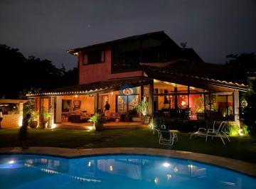 Casa · 724m² · 6 Quartos · 8 Vagas · Mansao no Gramado do Golf -A MELHOR VISTA DO CAMPO