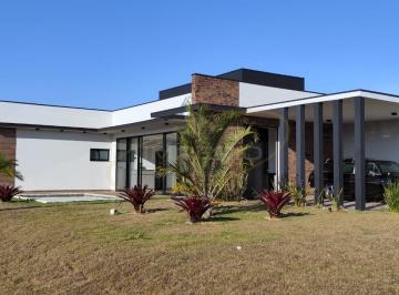 Casa de 4 quartos, Paranapanema · Linda casa com 4 dormitórios sendo 02 suítes no Riviera de Santa Cristina XIII