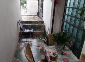 Casa de 2 quartos, Manaus · CASA Á VENDA PRÓXIMO A GRANDE CIRCULAR COM 2 QUARTOS.