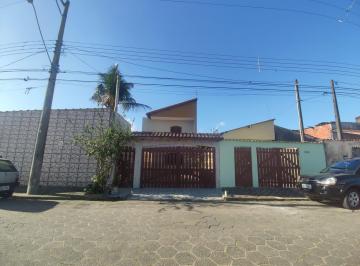 Casa de 3 quartos, Mongaguá · Sobrado a venda com 03 Dormitórios em Mongaguá - SP