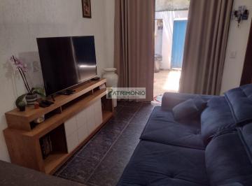 Foto 01 · Casa à venda em Santo Antônio de Posse-SP, 3 quartos, 1 suíte, 1 sala, 90,00 m²!