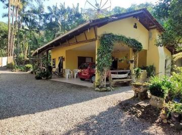 Foto 01 · Chácara à venda em Joinville-SC, Rio Bonito: área total de 18.768, 00 m², 3 quartos, 1 sala, 2 banhe