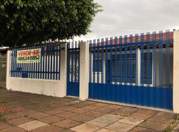 Casa de 4 quartos, Taguatinga · CASA A VENDA/ALUGO TAGUATINGA NORTE PERMUTA POR APTO (-) VALOR - ACEITA FINANCIAMENTO .
