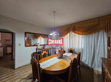 Casa · 199m² · 2 Quartos · 2 Vagas · Sobrado à venda, 2 quartos, 2 vagas, Nova Gerty - São Caetano do Sul/SP