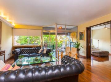 Apartamento · 183m² · 3 Quartos · 3 Vagas · Lindo apartamento à venda em Perdizes. Com 183m², 3 quartos sendo 2 suítes e 3 vagas de garagem