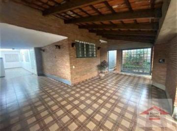 bd5840367d7a301fcfe361b3730b7fc3c159e26e · Casa térrea com 4 quartos, sendo 1 suíte para Venda, 157 m² por R$ 915.000 - Jardim Planalto - Jundi