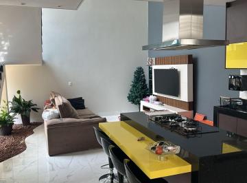 Casa · 128m² · 2 Quartos · 2 Vagas · Casa com 2 quartos à venda no Bairro Jardim Califórnia - Uberlândia/MG