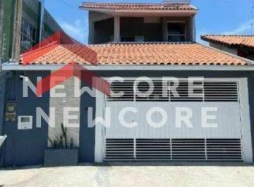 Casa · 132m² · 3 Quartos · 3 Vagas · Sobrado em  Rua Joseph Harry Eloi Gaillardetz - Residencial Parque dos Sinos - Jacareí/SP