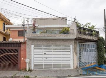 Casa · 180m² · 3 Quartos · 2 Vagas · Casa com 3 quartos sendo 1 Suíte e 2 Vagas de Garagem.