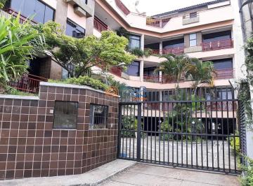 Apartamento · 303m² · 3 Quartos · 2 Vagas · Cobertura para venda no centro (3 quartos e 2 vagas de garagem.)