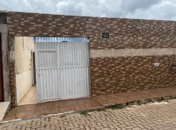 Casa de 2 quartos, Ceilândia · Casa 2 Qtos Repleta de Armários Sol Nascente 180 metros Prox. Feira do Produtor