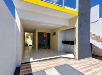 5faa3626641343e3e8b4071954cba6a868f6548b · Casa 3 qts, solarium, piscina e varanda gourmet!