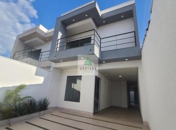 Casa · Sobrado Arquitetura Moderna Acabamento Refinado 3 quartos sendo 1 Suíte Área de Lazer Integrada Esp