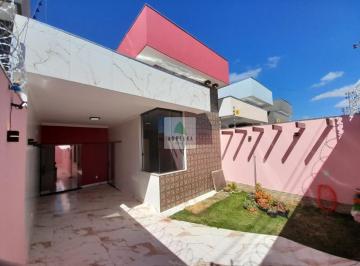 Casa · Venda Nova 3 Quartos Sendo 1 Suíte Área de Lazer Armários Planejados 2 Vagas de Garagem Excelente A