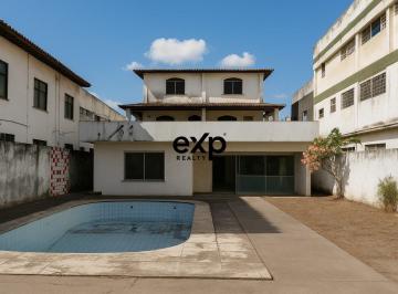 Casa · 250m² · 4 Quartos · OPORTUNIDADE de INVESTIMENTO - Área com casa na Getúlio Vargas