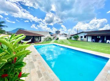 Casa · 388m² · 5 Quartos · 6 Vagas · Casa em Peruíbe