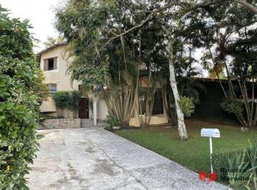 1e10871d11efcc43a1c5ddd77c9fe962f0431a8b · Casa com 3 suítes - varanda - 6 vagas de garagem  -  Parque Dom Henrique
