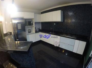 32d44cb9d8a8d91c8a07f290044822afdf3cd7e3 · Oportunidade !!! Baixou Casa com 4 dormitórios à venda, 322 m² por R$ 900.000 -