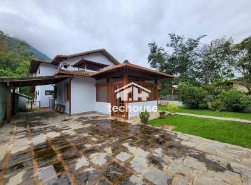 b35998205bea8a283cd2cf6a9e012421223ca5fa · Desfrute do Melhor do Comary: Luxuosa Casa com 4 Quartos em Condomínio Exclusivo à Venda em Teresópo