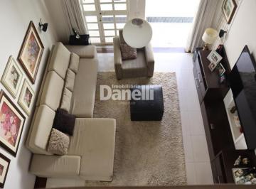 Casa · 276m² · 4 Quartos · Sobrado à venda, 4 quartos, 2 suítes, Parque São Jorge - Taubaté/SP