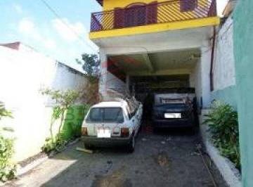 Casa · 175m² · 3 Quartos · 12 Vagas · Sobrado com galpão próximo ao metro Oratório