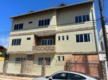 Casa · 453m² · 6 Quartos · 2 Vagas · Sobrado Comercial a Venda no Centro de Balneario Camboriu