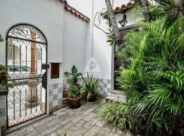 entrada · Casa Triplex-4 quartos-1 suite-3 banheiros-terraço-vaga-270m2-Humaitá.