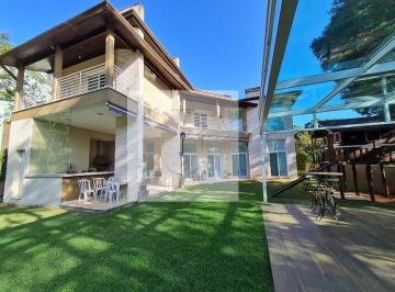 Casa de 3 quartos, Mairiporã · Casa para venda em condomínio com 3 suítes na Serra da Cantareira