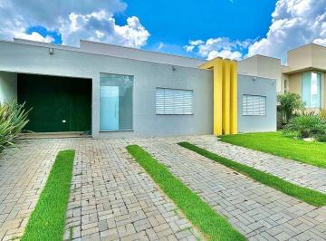 Rural · 300m² · 3 Quartos · 2 Vagas · Casa a venda em Atibaia - Condomínio Fechado, 1.000 m² e 3 Suítes!