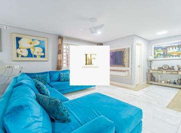 Casa · 650m² · 4 Quartos · 3 Vagas · Casa com 4 quartos à venda, 650 m² por R$ 1.600.000,00