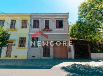 Casa · 130m² · 3 Quartos · 2 Vagas · Casa em Rua General Lima e Silva - Azenha - Porto Alegre/RS