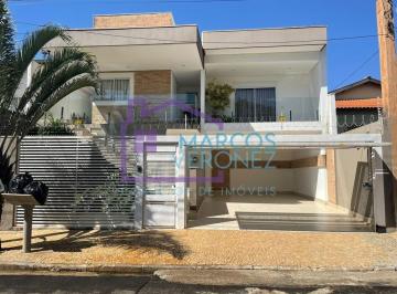 img0 · Casa Sobrado em Marília
