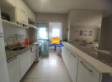 Foto 02 · Apartamento à venda em Bertioga-SP, bairro Maitinga: 2 quartos, 1 suíte, 2 banheiros, 1 vaga, 71,49m