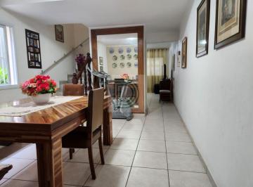 Casa · 130m² · 3 Quartos · 2 Vagas · Sobrado de 3 dormitórios no miolo do Jardim Bonfiglioli