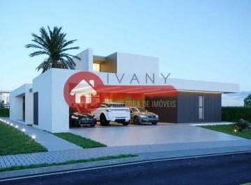 Casa · 4 Quartos · Casa de Luxo em Condomínio em Betim