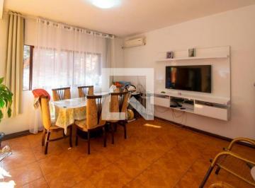 Casa · 200m² · 2 Quartos · Casa para Aluguel - Cavalhada, 2 Quartos,  200 m² - Porto Alegre