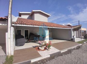 Casa · 224m² · 3 Quartos · 2 Vagas · Casa Duplex semi mobiliada em condomínio fechado – Próxima à Avenida Fraga Maia
