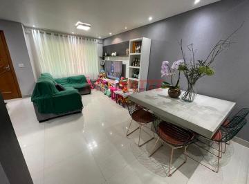 7cde83aaf4d4f686848e3dd644293a23.jpg · Cond. fechado de 136m² com 3 quartos