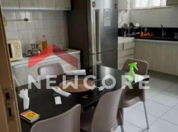Apartamento · 204m² · 4 Quartos · 3 Vagas · Apartamento em Rua São Paulo - Pituba - Salvador/BA