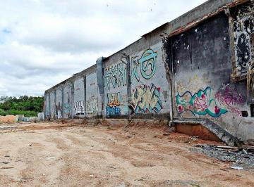 88496_i823434K73L92_8849665d6343e85b1e.jpg · TERRENO,0 Dormitorio(s) bairro Além Ponte